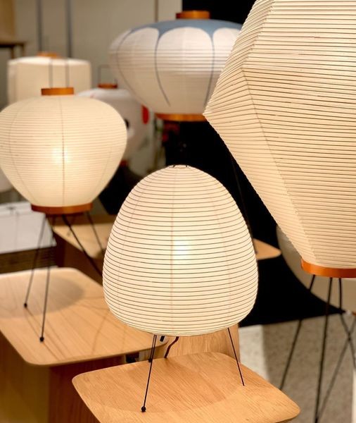 Akari 10A Floor Lamp